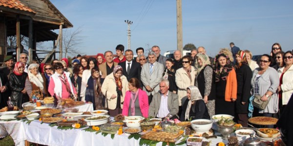 Valiye 80 çeşit yemek