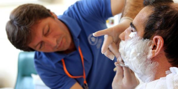 Y�z nakli olan Salih �sl�n'�n ilk g�r�nt�s�