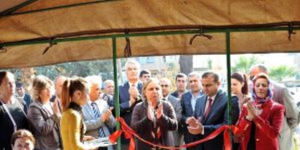 Reyhanl�'da ihtiya� sahibi ��renciler yarar�na kermes