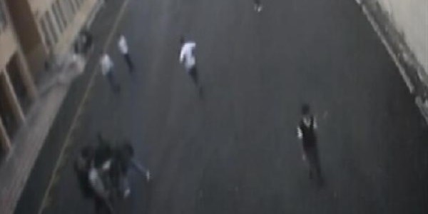 Öğretmen okul bahçesinde darp edildi/ Video