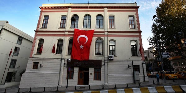 İstanbul yönetici atamada hata mı yaptı?