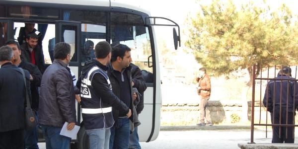 Hibe çetesi operasyonunda 69 kişi tutuklandı