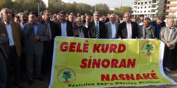 Nusaybin'de BDP'nin oturma eylemi sona erdi