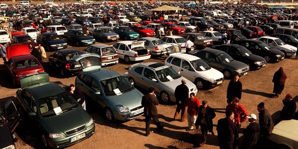 Kredi kart�yla araba sat�� d�nemi kapanabilir