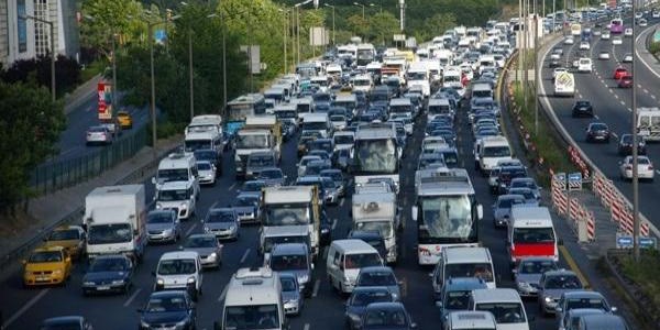 �stanbul'da yar�n bu yollar kapal�!