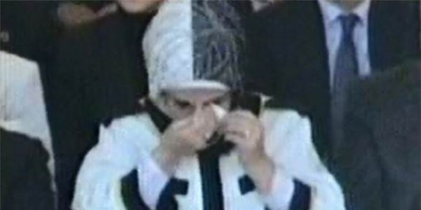 Emine Erdo�an h�ng�r h�ng�r a�lad�/ Video