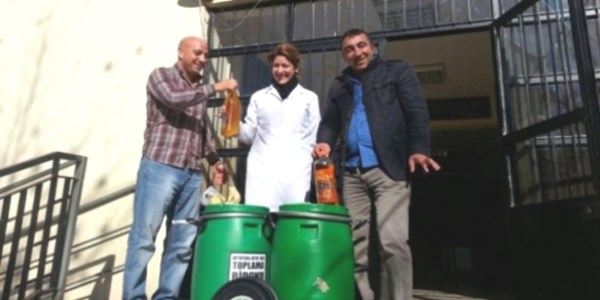 �zmit'te ��renciler, �evreye �ok duyarl�