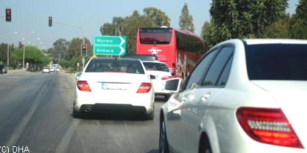 A Milli futbol takımından görme engelli çocuğa jest