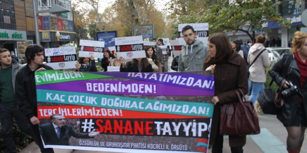 Kocaeli'de kızlı erkekli eylem