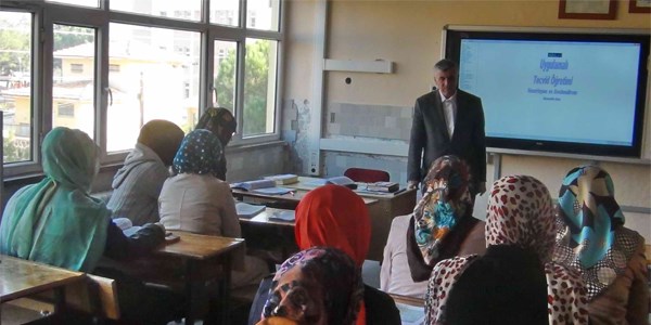 �mam Hatip A��k Lisesi'ne yo�un ilgi