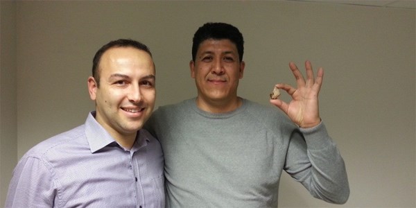 Böbreklerinden 6 santim çapında taş çıktı