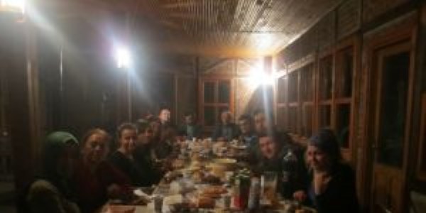 Küre'de öğretmenler moral depoladı