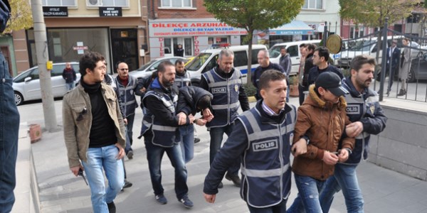 Eski�ehir'de h�rs�zl�k operasyonu: 15 g�zalt�