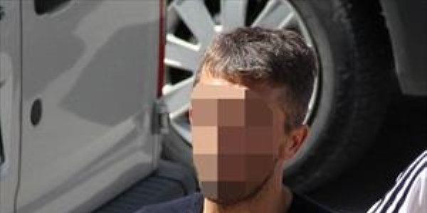 Marketten 3 bin lira çalan hırsız kaçtı