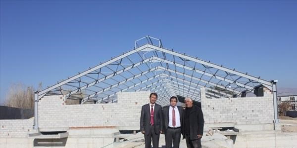 Hayvanc�l�k sekt�r� modern tesislerle geli�iyor