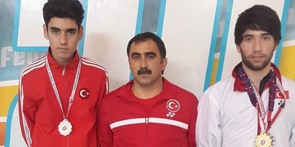 Erzincanlı Badmintoncular'dan büyük başarı