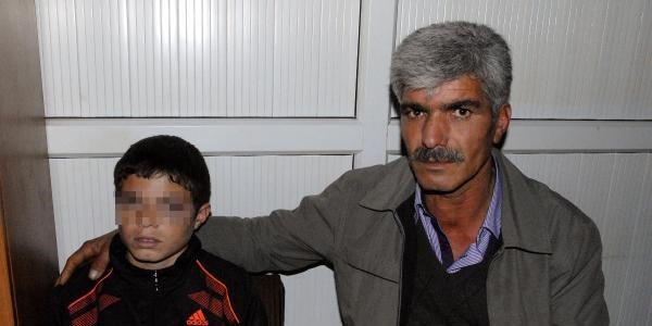 Öğretmen öğrencinin gözünü morarttı iddiası