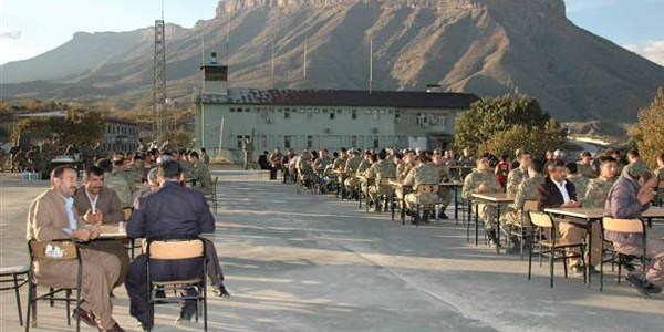 Taburda ilk defa şehit asker için mevlit okutuldu/ Video