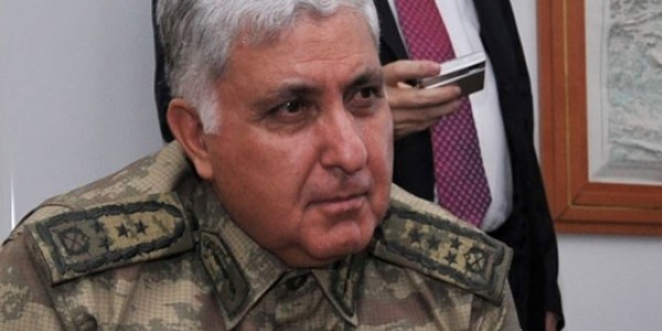 Orgeneral Özel'den öğretmenler günü mesajı