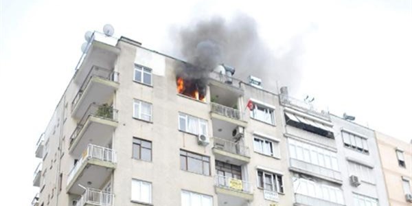 Yang�ndan itfaiye kurtard�