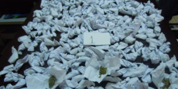 Gaziantep'te 2 kilogram esrar ele geçirildi