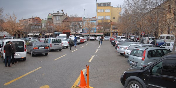 U�ak Belediyesi otoparklar� kendisi i�letecek