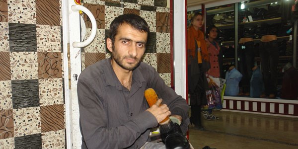 Ayakkabı boyacısı öğretmen