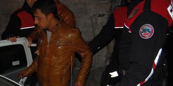 Tartıştığı kardeşini yaraladığı iddiası
