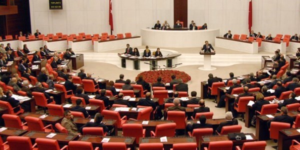 Meclis Genel Kurulu'nda retmenler konuuldu