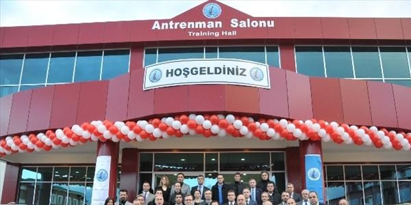 AKÜ'de yeni tesisler hizmete girdi