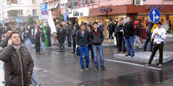 �at�da intihar pazarl���