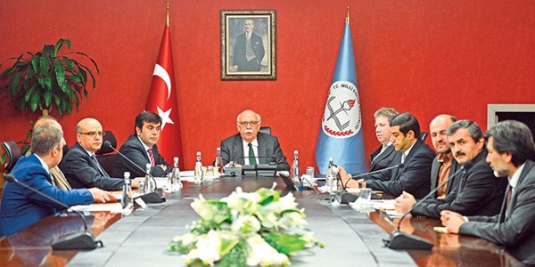 'Akademik lise' için görüş birliği/ Video