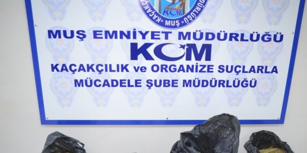 Mu�'ta esrar ve sigara operasyonu