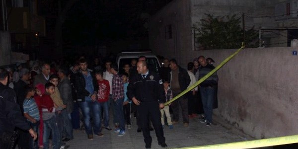 3 çocuk annesi evinde öldürülmüş bulundu