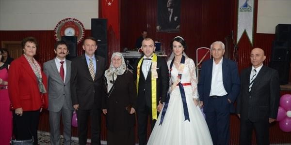 Başkan Karabalık, düğün cemiyetlerine katıldı