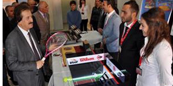 BESYO öğrencilerinden materyal sergisi