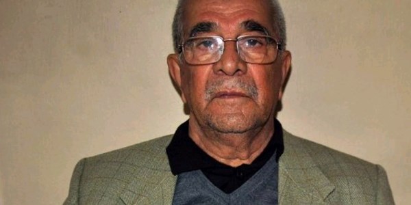 Banka g�revlilerinin k�t� davrand���n� iddia etti