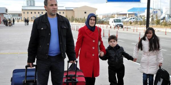 7 yaşındaki Miraç, sağlığına kavuşup döndü
