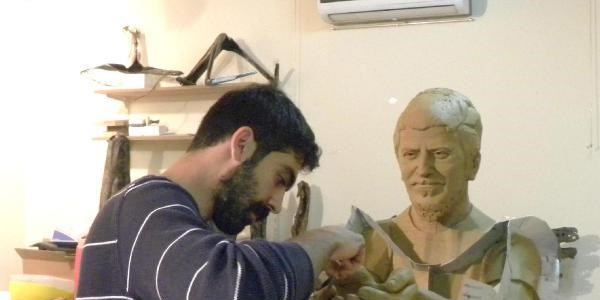 Ali İsmail Korkmaz'ın heykeli dikiliyor