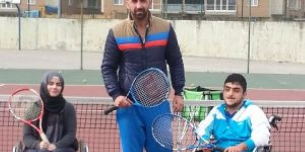 Sefa tenis oynayacak partneri buldu