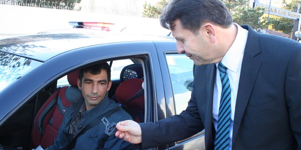 Sahte emniyet kemeri tokalarının satışı ve kullanımı yasaklandı