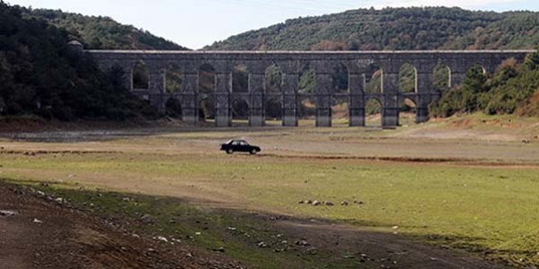 İstanbul'da barajların doluluk oranı düşük seviyede/ Video