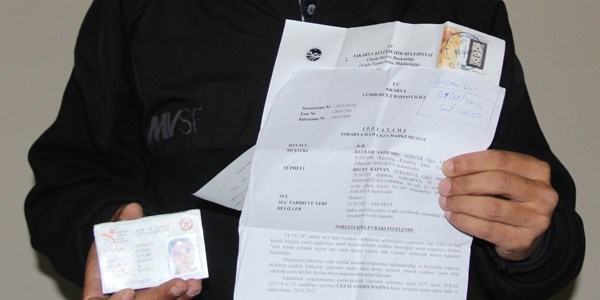 Engelli gen�, kendisini otob�se almayan �of�r� mahkemeye verdi