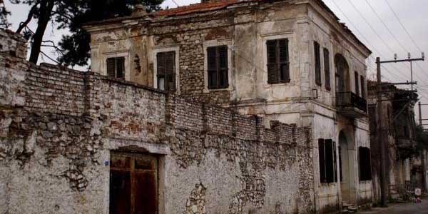 Tarihi karargah fak�lte olacak