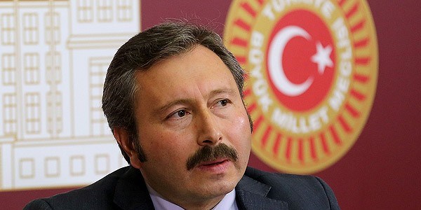 �dris Bal Ak Parti'den istifa etti/ Video