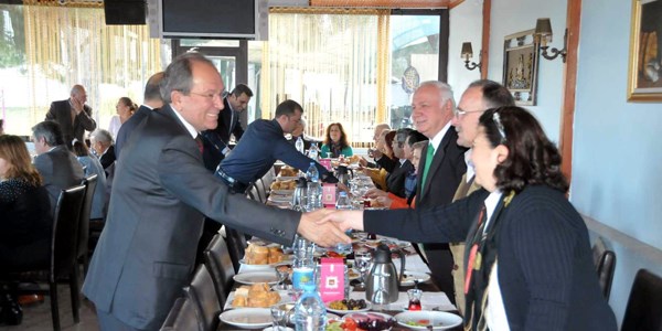 Burma, emekli subaylarla buluştu