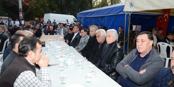 Terör örgütü yandaşlarının taşlı saldırısından ölen şoför için mevlit okutuldu