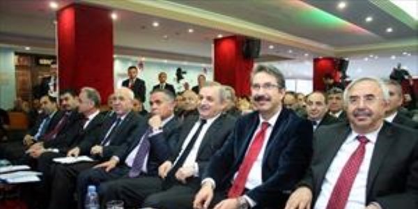 Karadeniz-Akdeniz yolu Ordu'da masaya yatırıldı