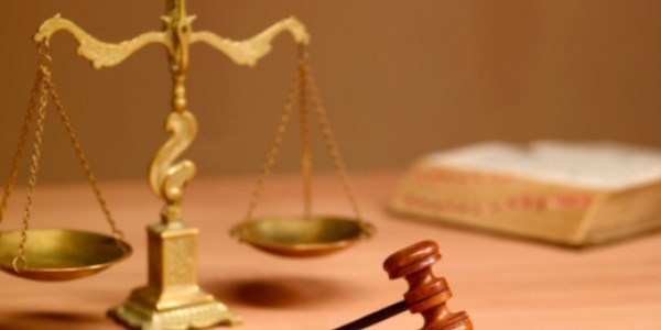 Belediye Başkanı'na 'sahtecilik'ten hapis cezası
