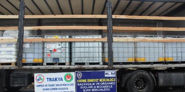 Kapıkule'ye gelen tır'da 14 ton asit anhidrit ele geçirildi